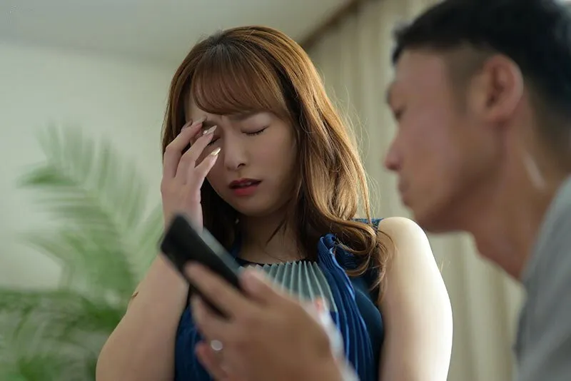 Bà xã sốc khi ông xã tâm sự về ước muốn nhìn người vợ bị người khác địt